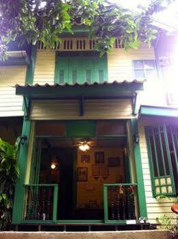 Baan Tepa Boutique House Katil Bangkok